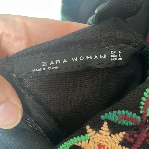 Zara embroidered linen open back romper - Picture 10 of 12